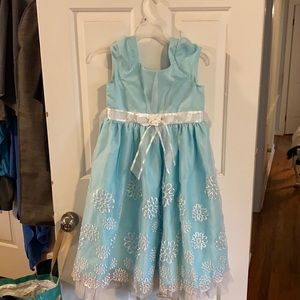 Little girls fancy dress